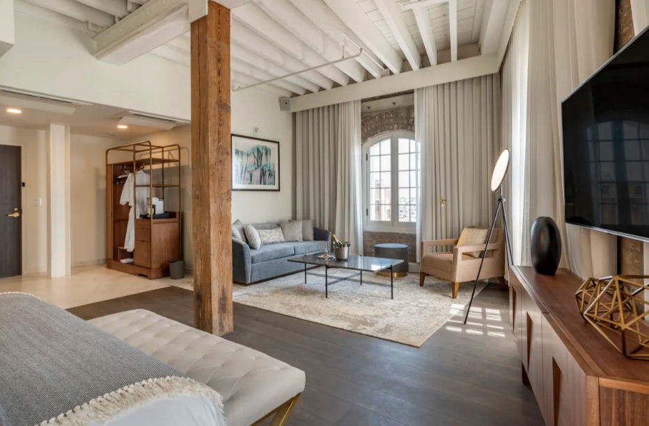 THE HOTEL LOBBY ARCHIVES 【上下セット】 1882-Bar-Lobby-Hotel-